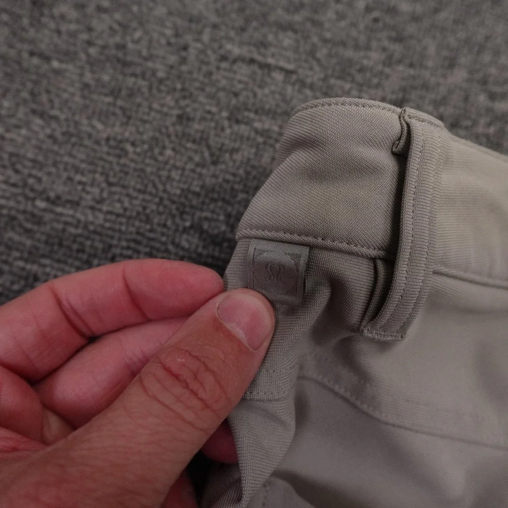 Lululemon Pants Mens 28x30 Beige Straight Leg Stretch 5 Pocket Casual Athletic